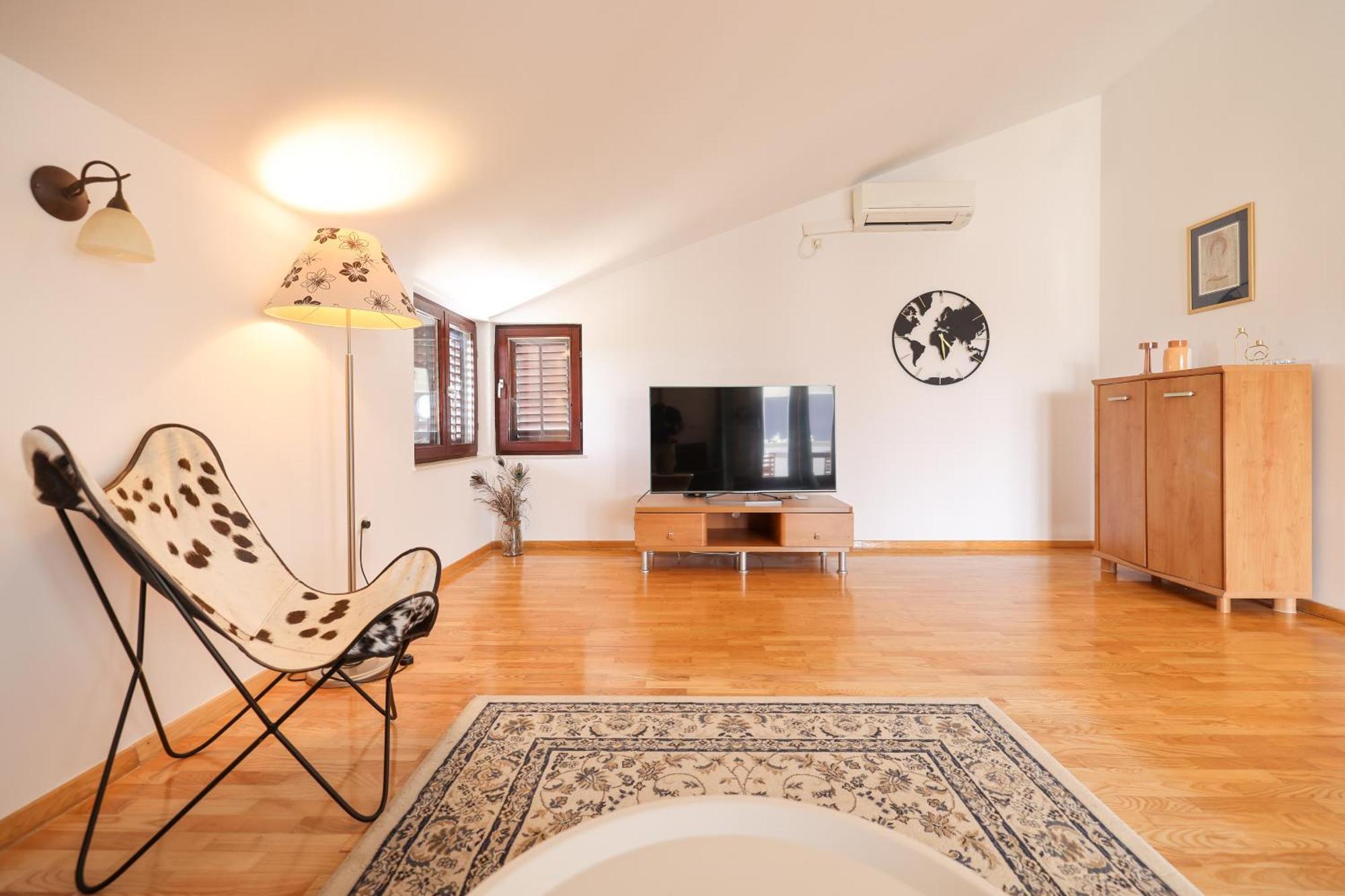Apartments And A Room Ina Zara Esterno foto