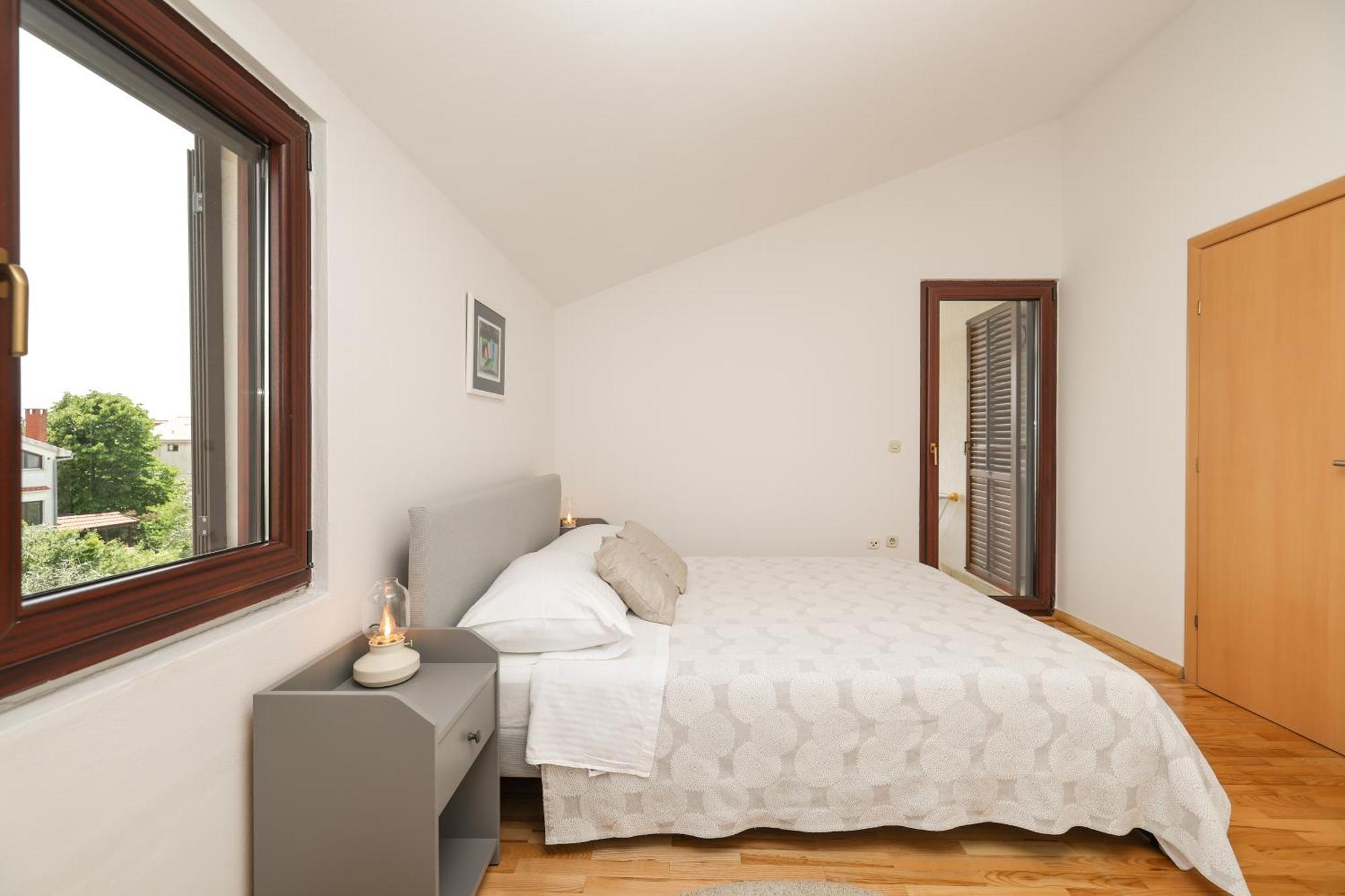 Apartments And A Room Ina Zara Esterno foto